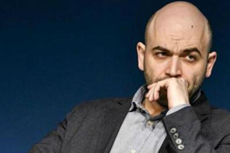 Camorra, Saviano: ''15 anni e ancora no sentenza definitiva su 'proclama' Casalesi''