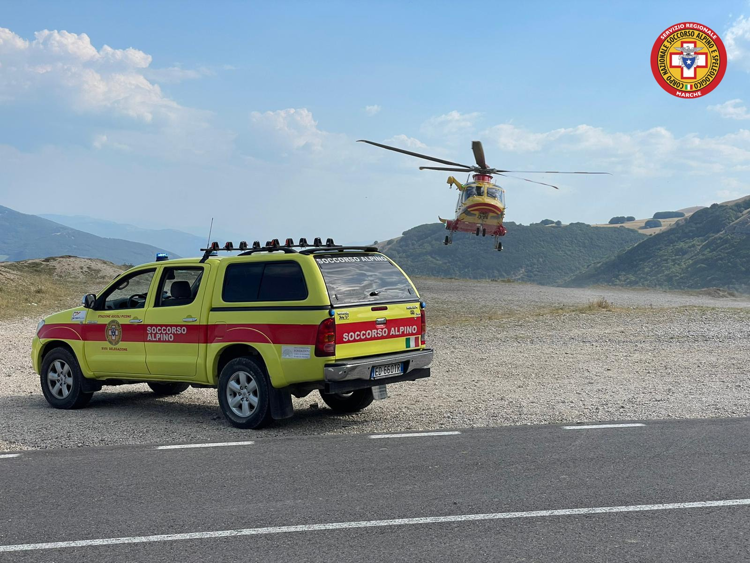 Montagna, precipita col parapendio sul Monte Vettore e muore