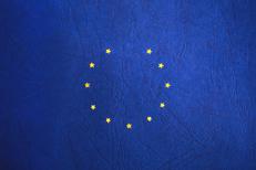 L'UE propone un taglio delle emissioni di CO2 dei mezzi pesanti