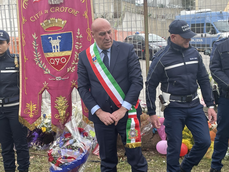 Il sindaco di Crotone Vincenzo Voce