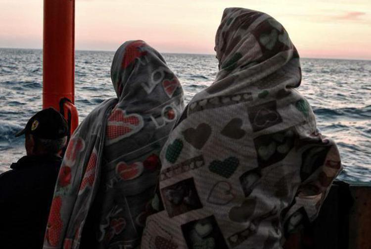 Migranti soccorsi in mare - Afp