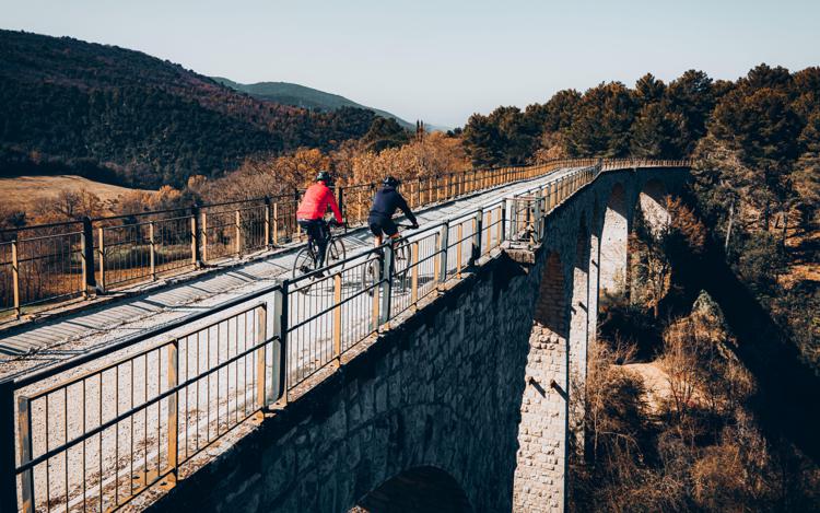 Al via La SpoletoNorcia in Mtb sulla ciclovia da 50.000 passaggi l’anno