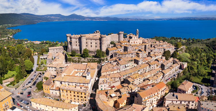 Granducato di Bracciano, un tuffo nella storia e nell’atmosfera del borgo medievale: la meta perfetta per chi viaggia da solo