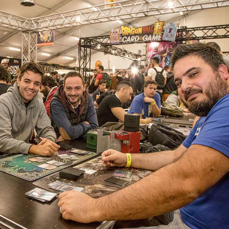 Un mare di trading card games