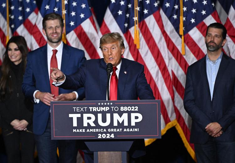 Donald Trump dopo la vittoria in Iowa - Afp