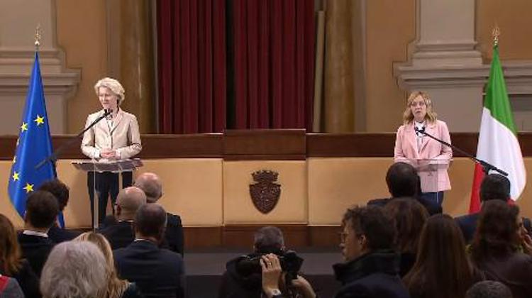 Ursula von der Leyen e Giorgia Meloni