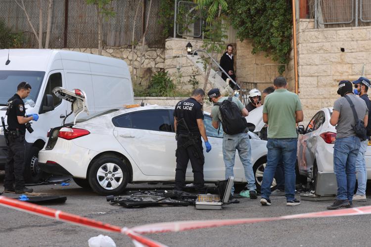 Auto contro pedoni a Gerusalemme - (Afp)