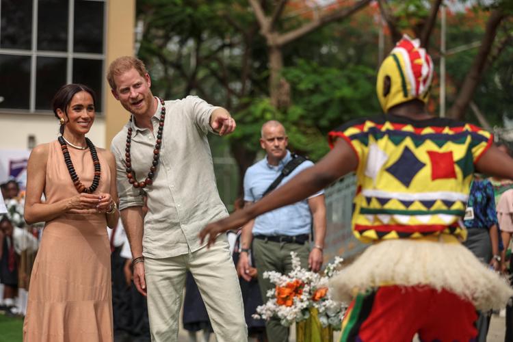 Harry e Meghan in Nigeria - Afp