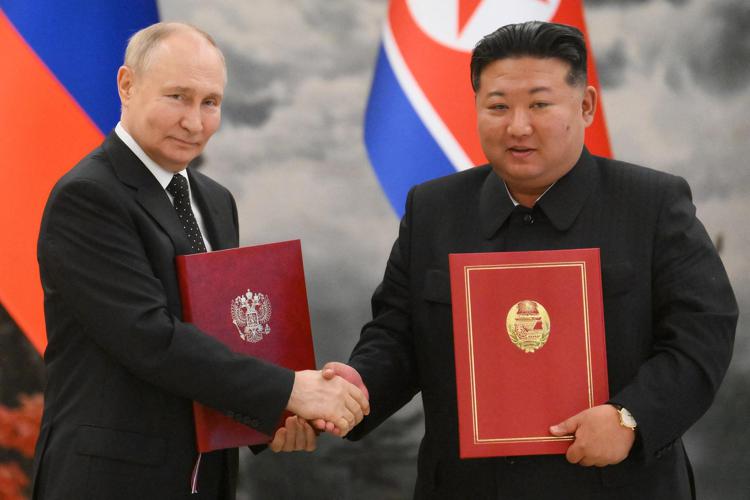Putin e Kim (Afp)