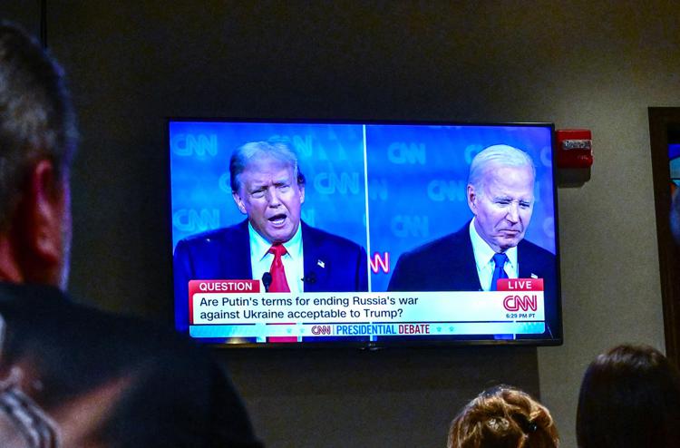 Un momento del dibattito Trump-Biden