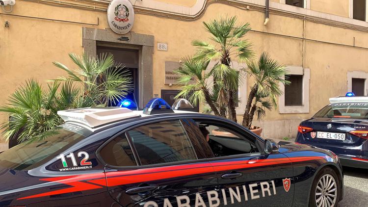 Auto dei carabinieri