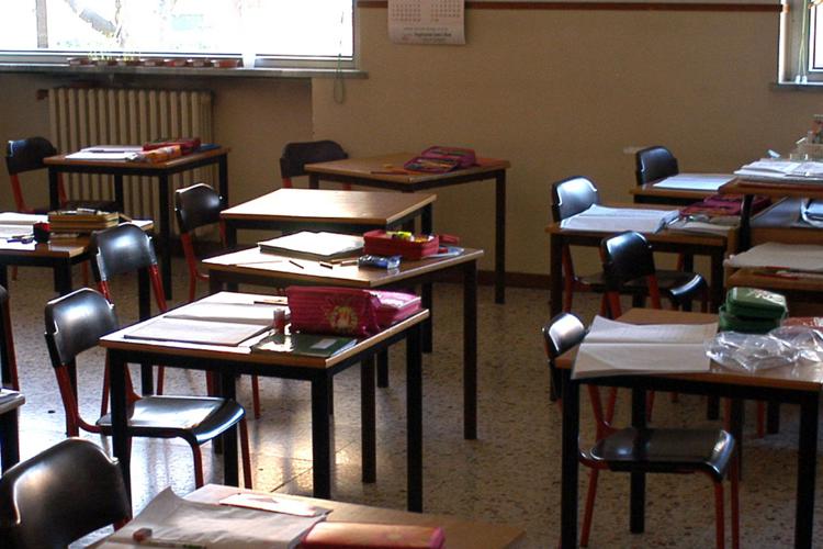 Scuola e disabili, a 8 giorni dal via primo stop: 