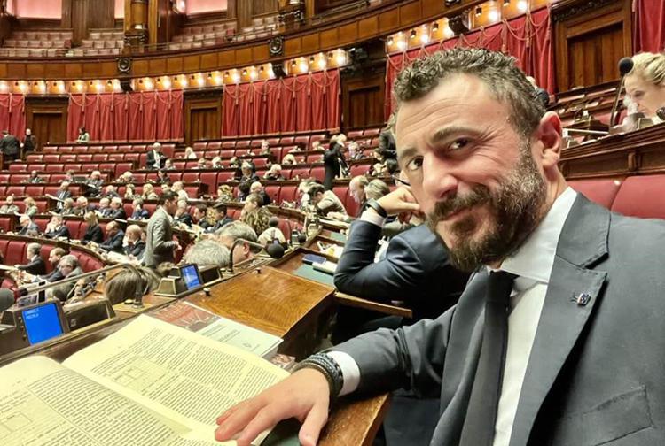 Il deputato di FdI sospeso Emanuele Pozzolo