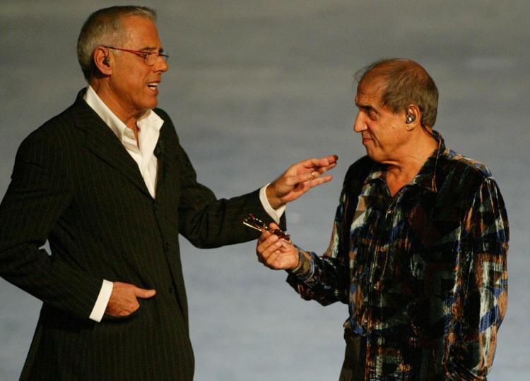 Teo Teocoli e Adriano Celentano - (Fotogramma)