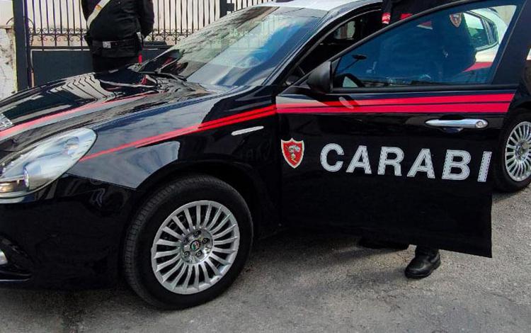 Auto dei carabinieri - (Fotogramma)