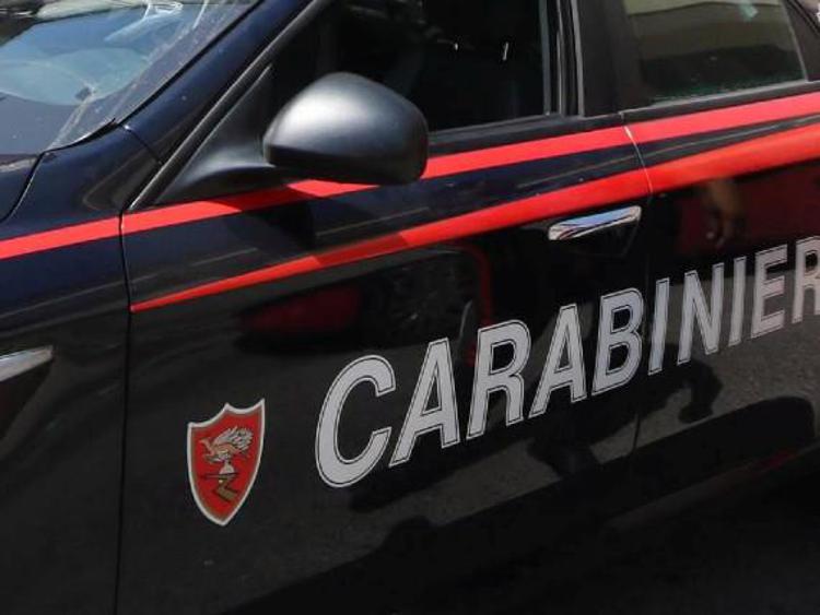 Auto dei carabinieri (Fotogramma)
