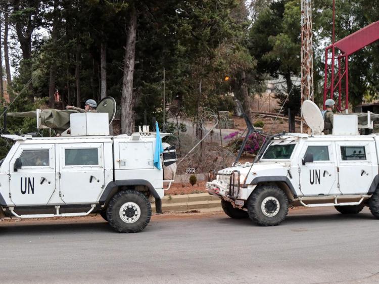 Veicoli dell'Unifil in Libano (Afp)