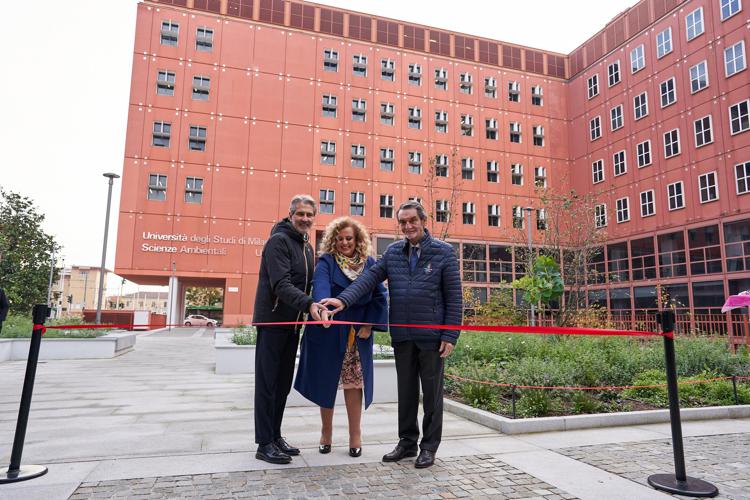 Università, Milano-Bicocca inaugura l'anno accademico e presenta la nuova Piazza della Scienza