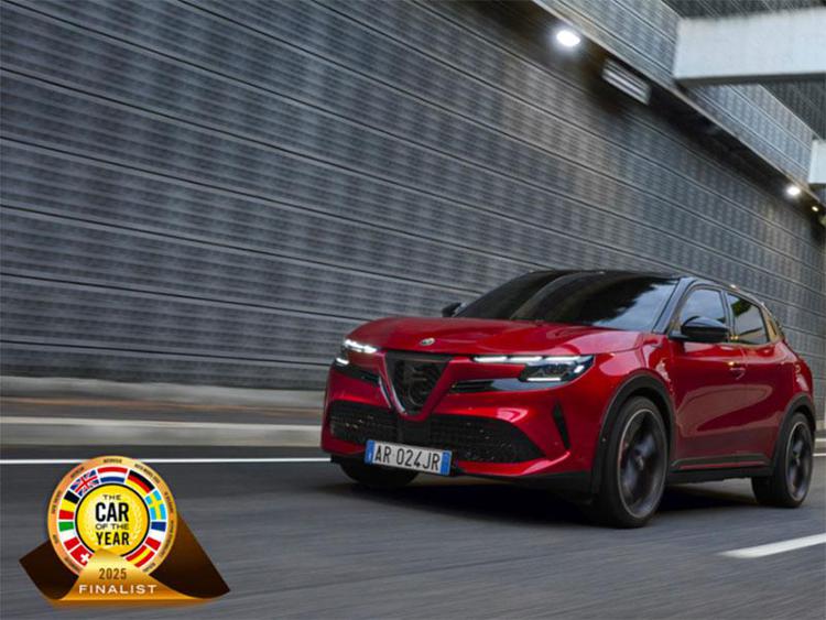 Alfa Romeo Junior finalista al “Car of the Year”