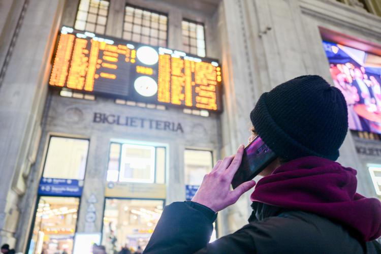 Treni, guasto sulla Roma-Cassino: rallentamenti, ritardi e cancellazioni