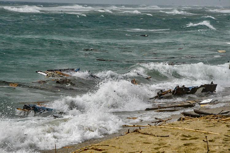 Il naufragio di migranti in Calabria - Agenzia Fotogramma 