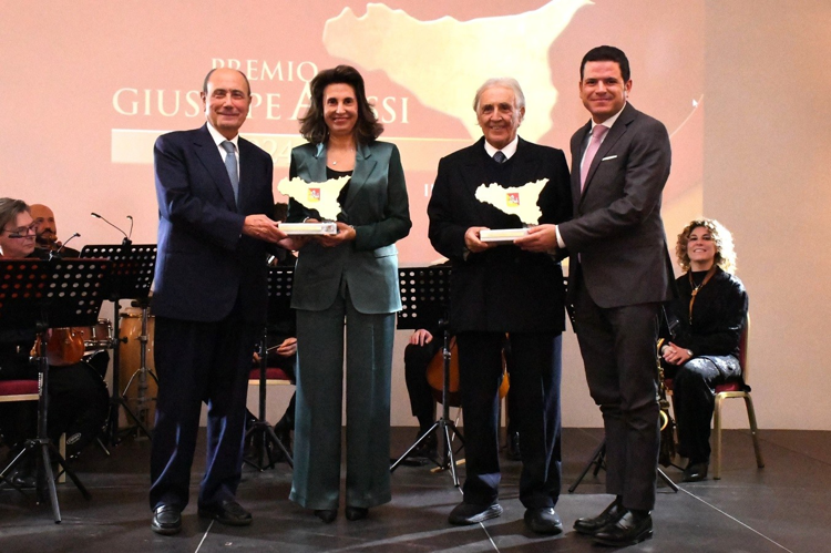 Premio Alessi a rettrice Spatari e pioniere fecondazione Cittadini