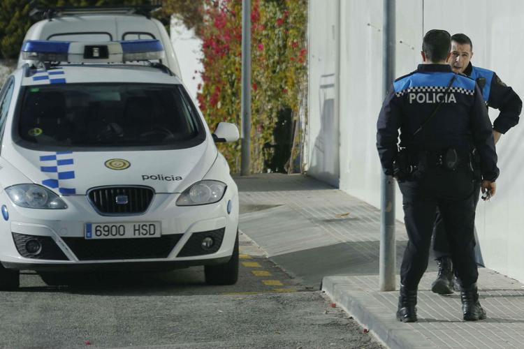 Agenti di polizia spagnola - (Fotogramma)