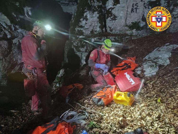 Ottavia Piana, chi pagherà i soccorsi per la speleologa bloccata?