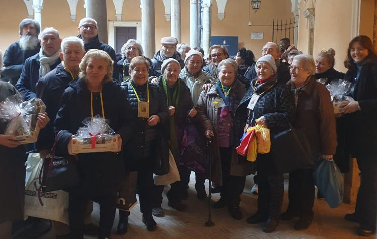 Natale di solidarietà a San Salvatore in Lauro a Roma con l'Associazione Ristoranti Centro Storico