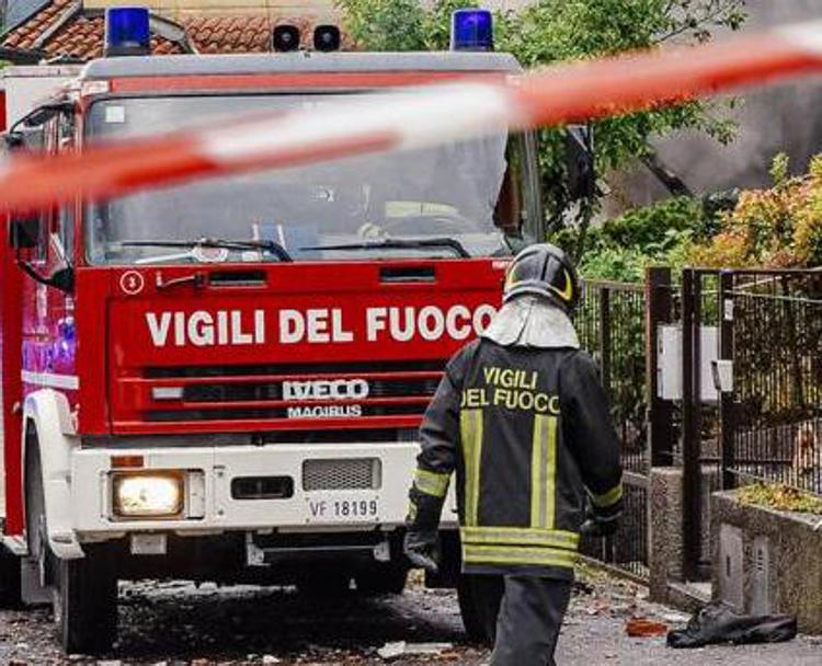 Intervento dei vigili del fuoco (Fotogramma)