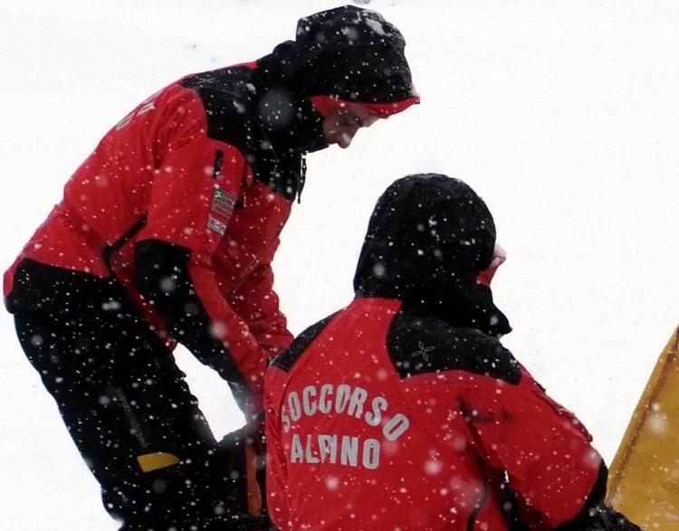 Intervento del soccorso alpino (Fotogramma)