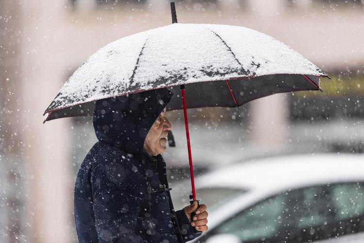 Ribaltone meteo estremo, arriva il freddo polare: crollo termico di 10°C da Nord a Sud