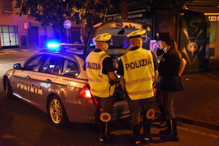 Controlli della polizia sugli automobilisti