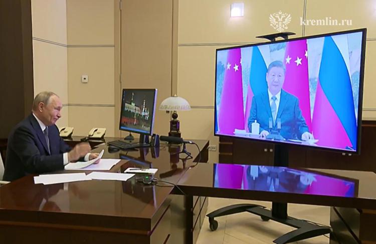 Vladimir Putin e Xi Jinping in videocall - Cremlino