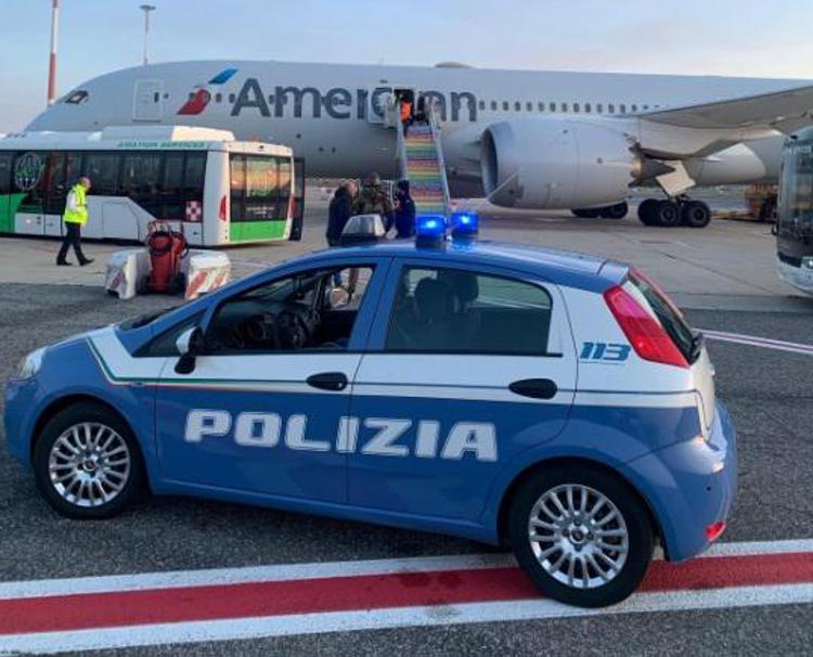 L'aereo a Fiumicino