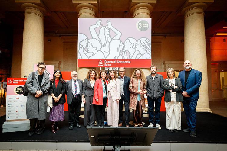 Una dozzina piena di sorprese per il Premio Strega 2025