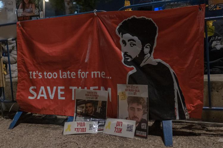 Israele, manifestazione per gli ostaggi rapiti da Hamas - Fotogramma /Ipa