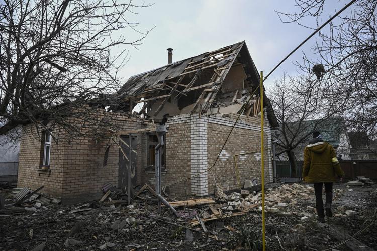 Ucraina, attacchi russi su diverse città. Zelensky: