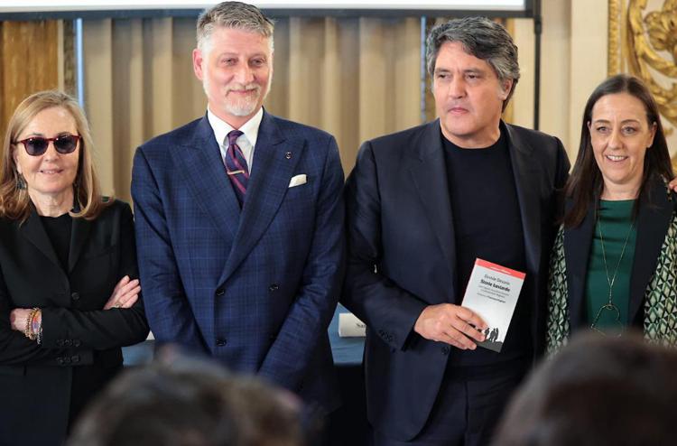 Barbara Palombelli, il ministro Alessandro Giuli, Davide Desario e Sara Funaro, sindaco di Firenze