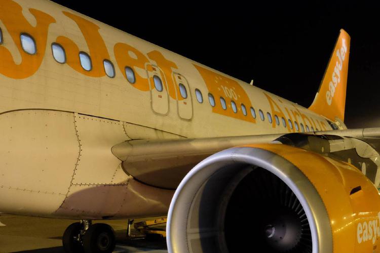 Aereo easyjet - FOTOGRAMMA