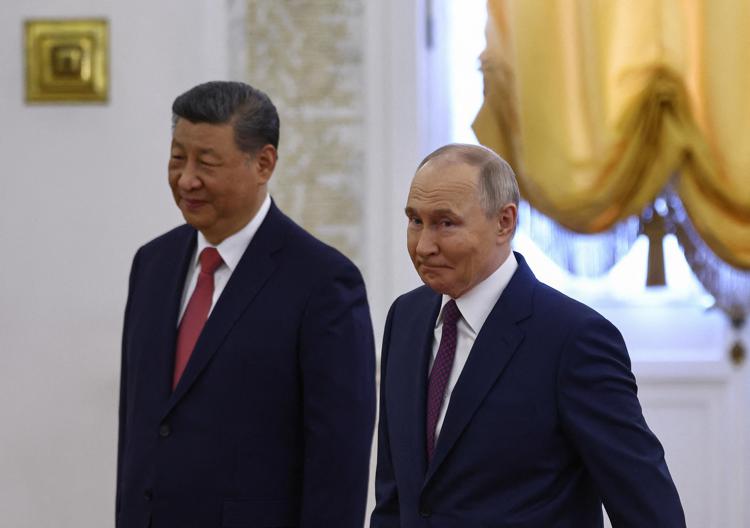 Vladimir Putin e Xi Jinping  - (Afp)