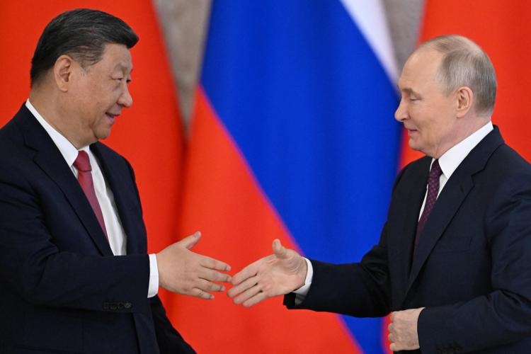 Xi Jinping e Vladimir Putin (Afp)