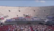 Arena di Verona, centinaia di bambini da tutta Italia cantano il Va' pensiero - Video