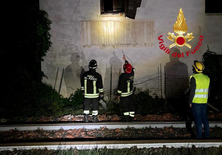 Vigili del Fuoco dopo l'esplosione a Empoli