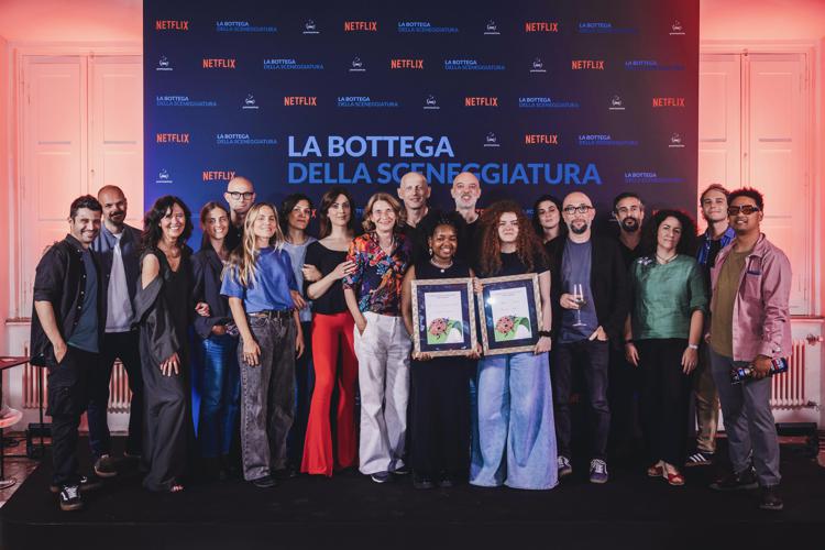 I vincitori e la giuria del 'La Bottega della sceneggiatura' - Netflix / Virginia Bettoja