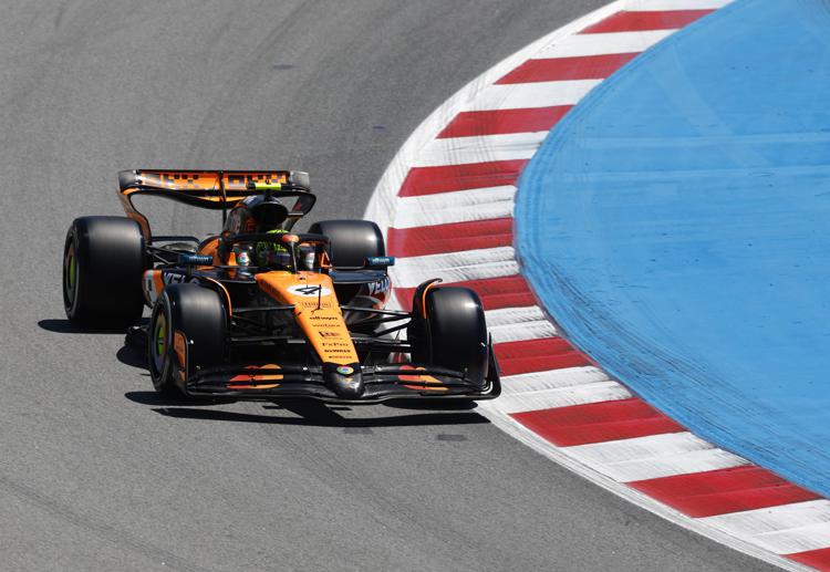 Lando Norris su McLaren (Afp)
