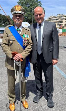 Il Generale Carlo Catalano, Ispettore Generale della Sanità Militare, e il presidente Fiaso Giovanni Migliore