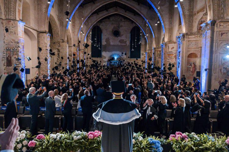 UniBg festeggia i suoi neolaureati, sabato 7 giugno il Graduation day