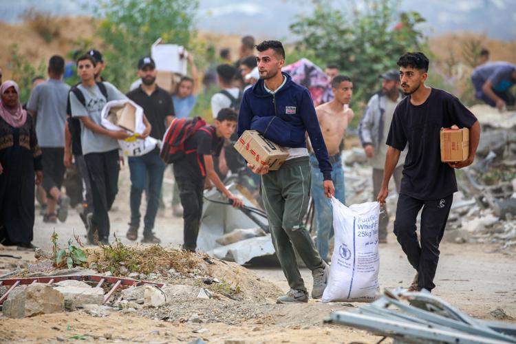 Sfollati a Gaza - (Afp)