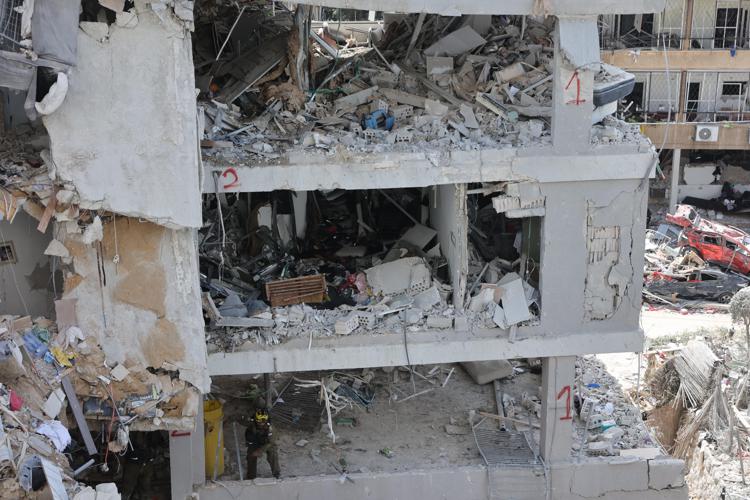 Palazzo distrutto in Israele (Afp)